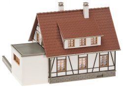 Faller 130215 - Fachwerkhaus mit Garage