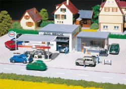 Faller 130296 - H0 Tankstelle mit Waschhalle