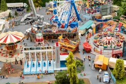 Faller 140460 - Kirmes-Set Jahrmarktvergn&uuml;gen