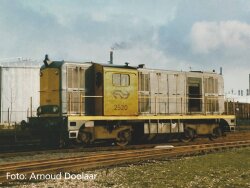 Piko 40430 -  N-Diesellok 2400 grau-gelb, Rundumleuchte...