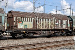 Piko 28304 - H0 2er Set Teleskophaubenwg. CH-SBB C mit...