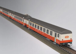 Trix T23690 - H0 Personenwagen-Set Swiss Expr.