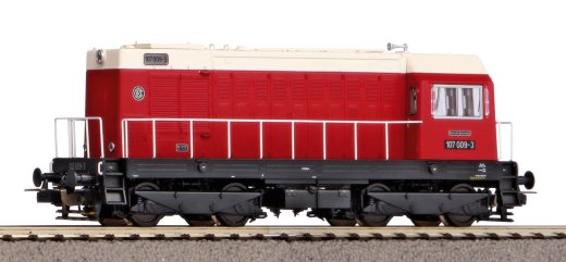 Piko 52420 - Diesellok BR 107 DR IV + DSS PluX22